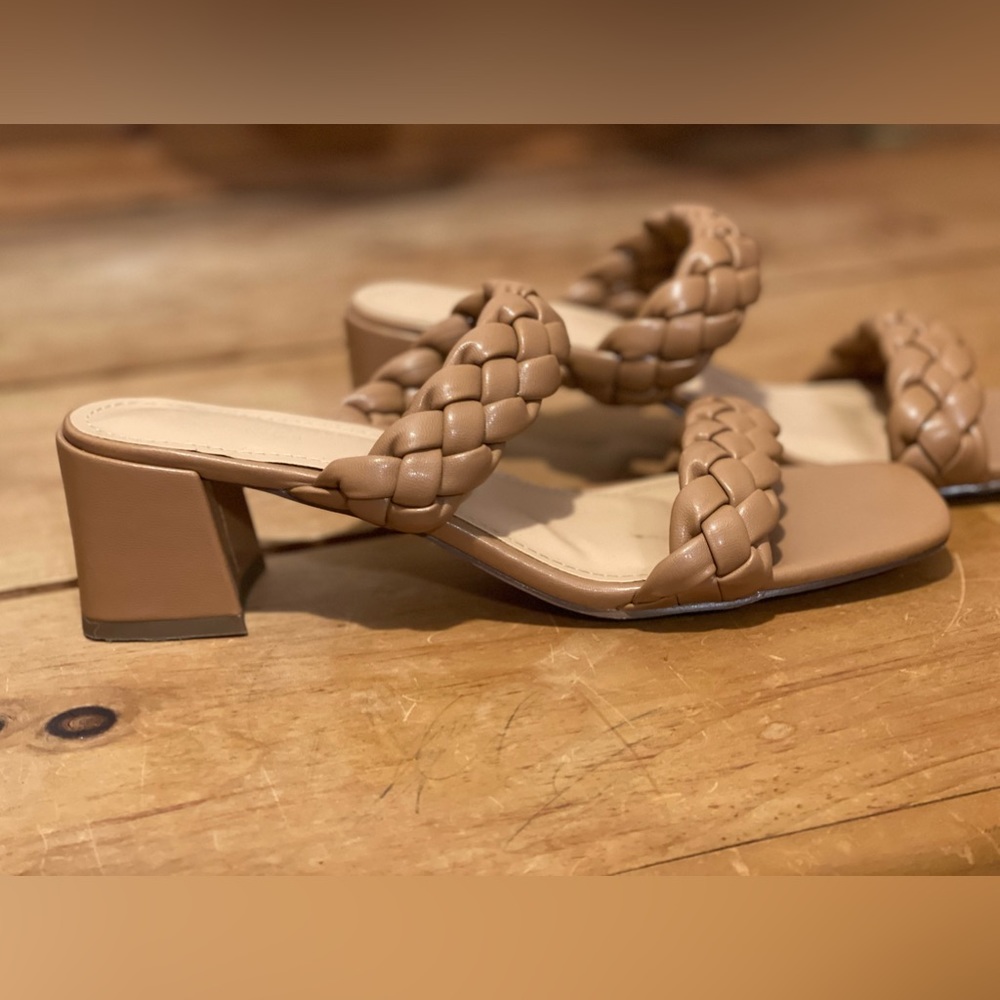 Summer sandals.